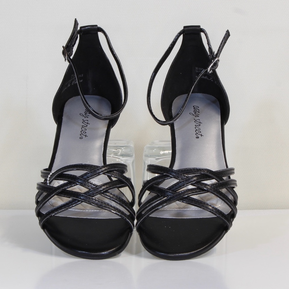 Easy Street Women's Black Tarrah Strappy Dress Sandals NWT NIB